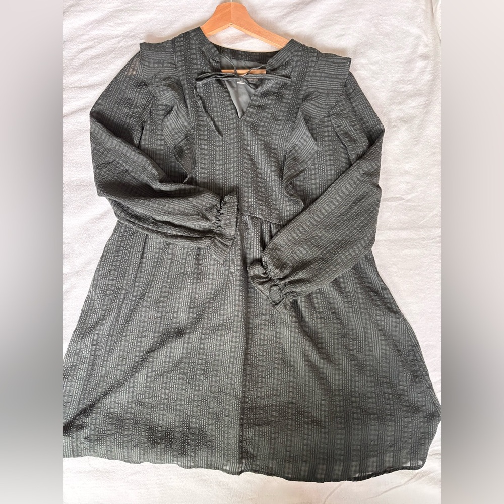 LOFT Forest Green Textured Flowy Dress